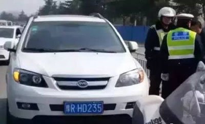 ���߳�ִ�������ֳ� ���񲡿��ų�������Ⱥ