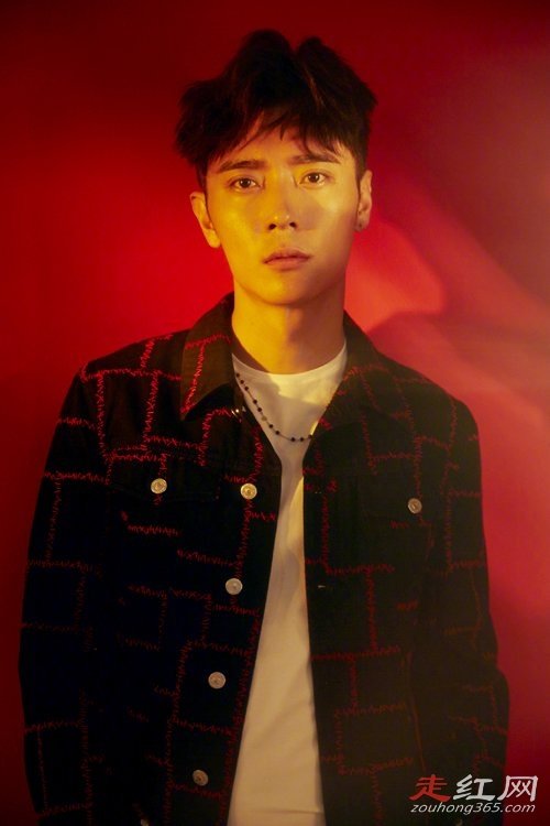 �����ŵ����䴫�� ��ĺ;����˱���ʵ������