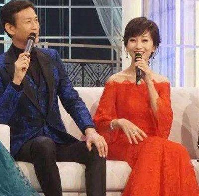 沈殿霞和郑少秋的故事 离婚是因为赵雅芝