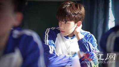 吴磊小时候的电视剧 是吴京亲生的吗