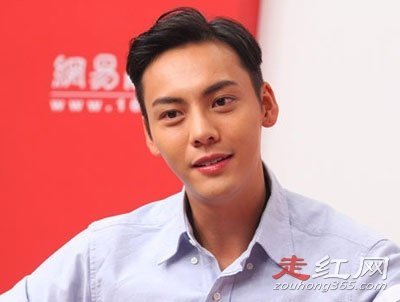 ��ΰ����saΪʲô���� ����Ů����˭