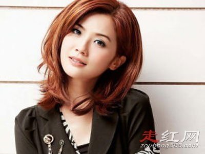 ��ΰ����saΪʲô���� ����Ů����˭