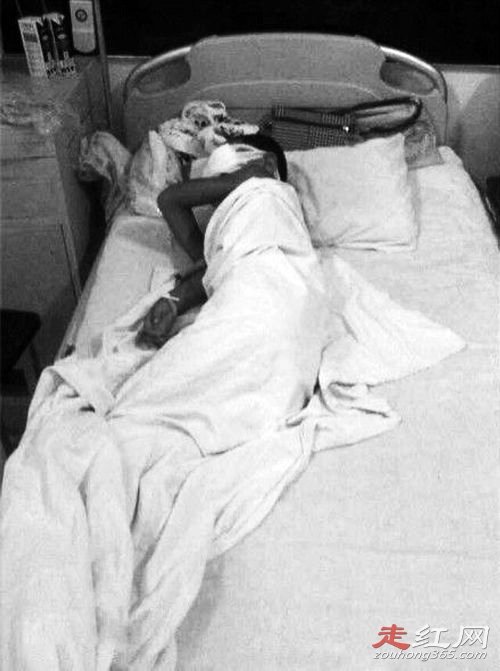 ɽ��С���۾�����������˭ �����¼��ľ������