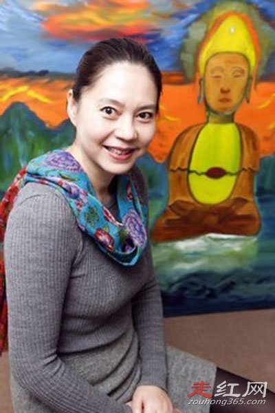 胡娜个人简历 她为什么还可以回国