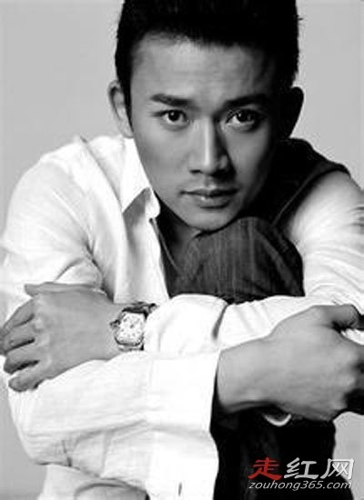 ��Զ������ô���� ����ǰ����Ƭ��ô����