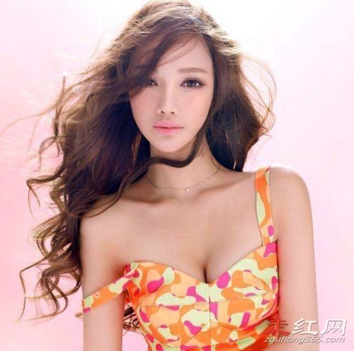 ��С�39��31����Ƶ��ô���� һλ�������ȱ���Ů��