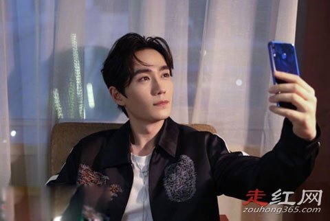 朱一龙片酬实际拿多少 也许有女友但是并没有结婚