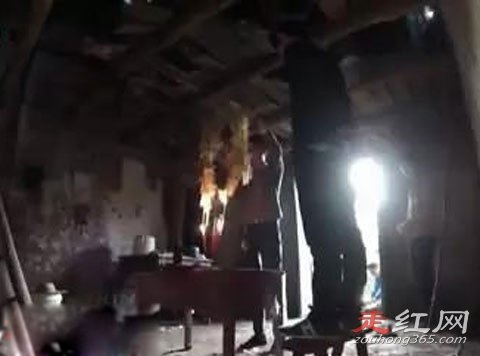 ��������к������¼����� ����������й����ɫ��