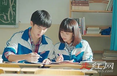 ���Ȼ��̷�����¼�ʼĩ��ô���� ����Ů������˭��