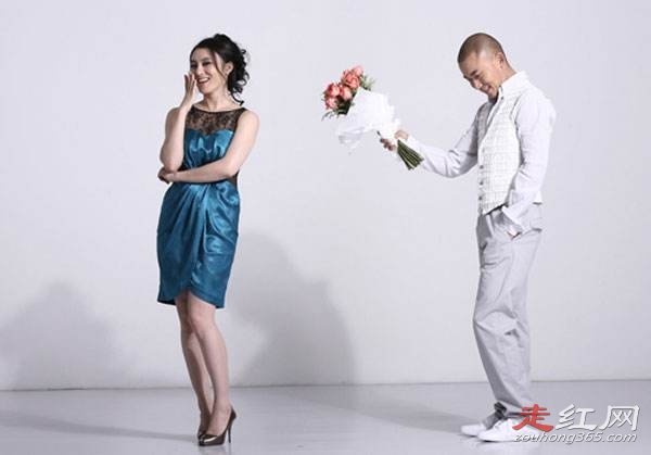 ��Զǰ���к����� ���巢�����ӱ�����