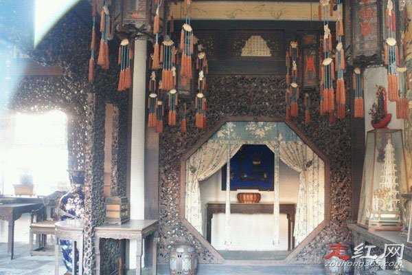 �ʹ������¼���ʵ����Ĺ�Ů ��ʵ�����������