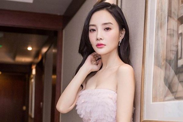 ��С�21�벻����Ƶ��ô���� ��һλ�������ȱ���Ů��