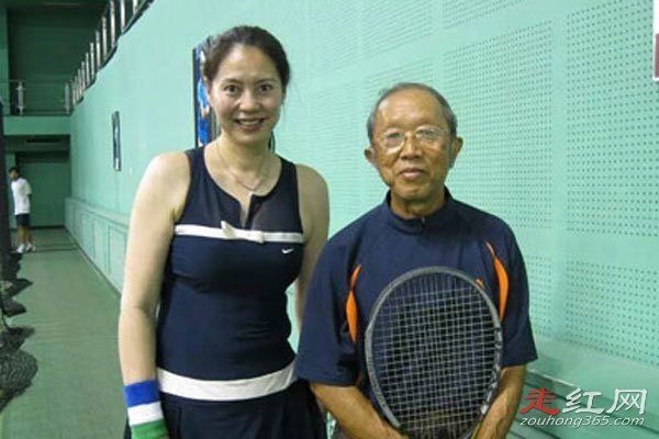 ���Ȼع��¼����ս�� ����չ˭��˭��