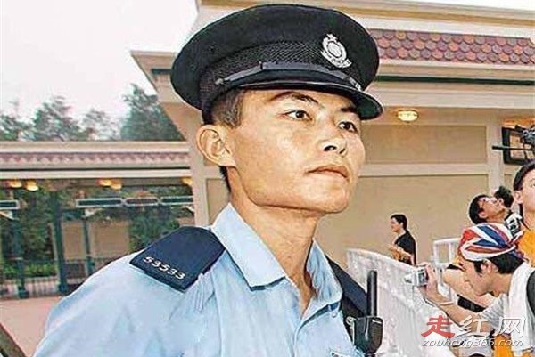受重伤:警员梁成恩,巴基斯坦籍银行护卫khanzafariqbal,警员曾国恒,及