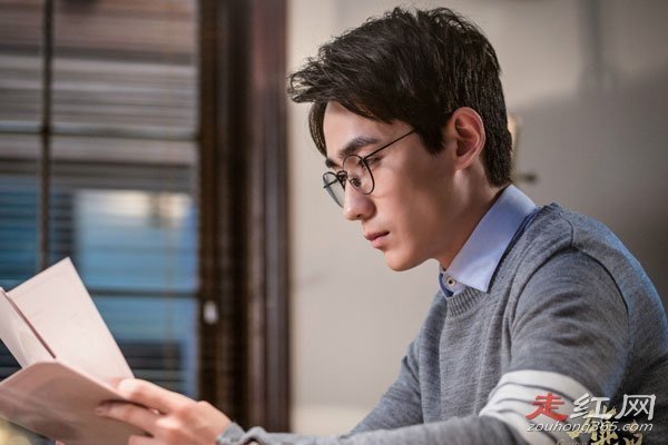 ��һ��Ϊʲô�о���ʦ ˵������һ��Ȧ��Ů��