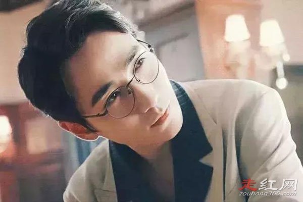 ��һ��Ϊʲô�о���ʦ ˵������һ��Ȧ��Ů��