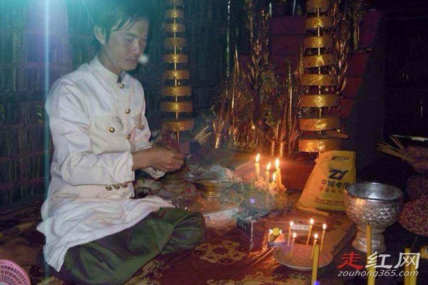 ��ͷʦ��ʲô��˼ ���ڻ��н�ͷʦ��