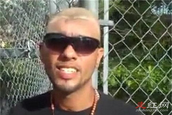 ���Ը����̸������� Ϊʲô���Դ�����ô��