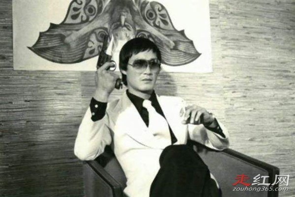 ��־�ۺͳ»���˭���� �����Ǻܺõ����ѹ�ϵ