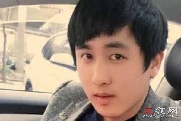 ɢ�����ô�������� ���������еĵ�һ��������Ա