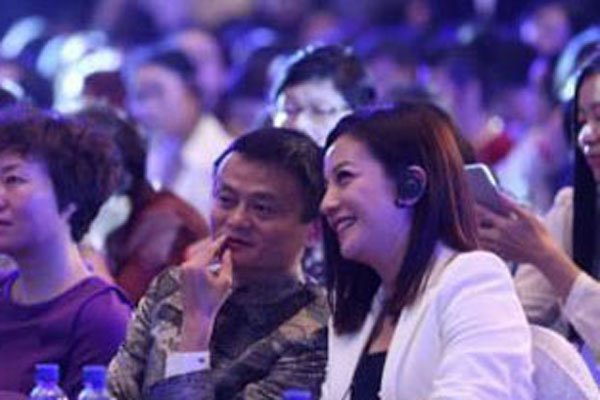 赵薇真实身份惊动全国 背后的大佬是CAA?