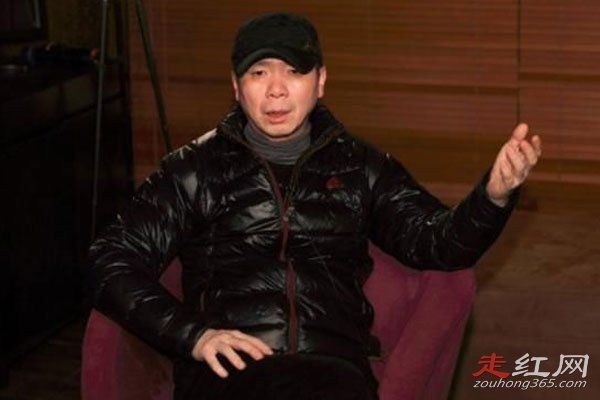 ����Ԫ��С���¼�ʼĩ �浹���ֻ�Ů��������