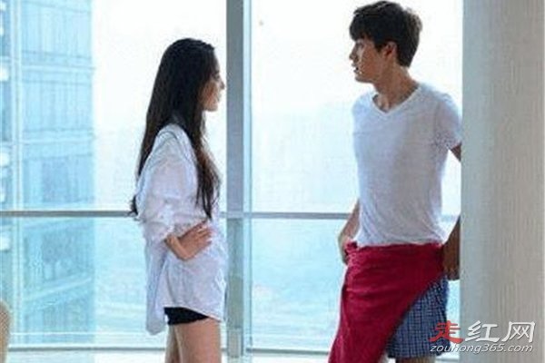 ��W�����ǰְ���˭ ����¶��������