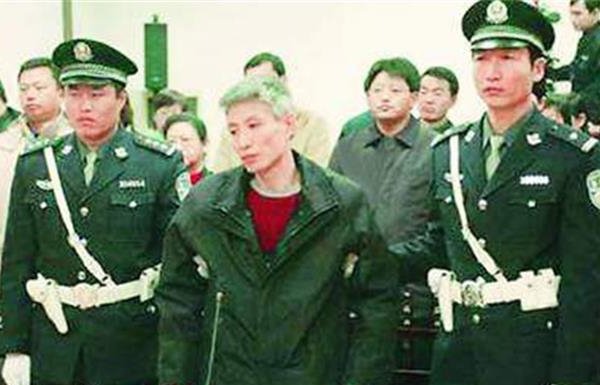 ��ӿ�����»��¼���ô���� ���Ǳ�˭�ɵ���