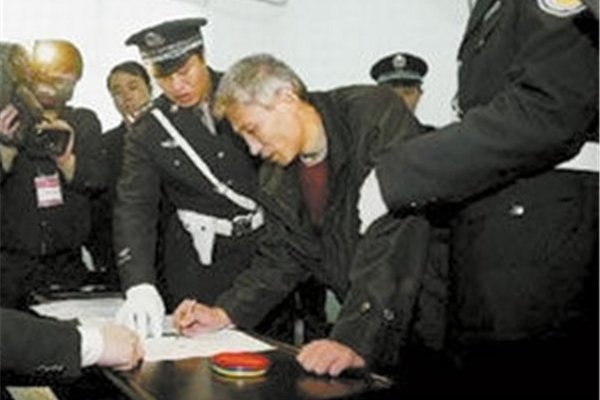 ��ӿ�����»��¼���ô���� ���Ǳ�˭�ɵ���