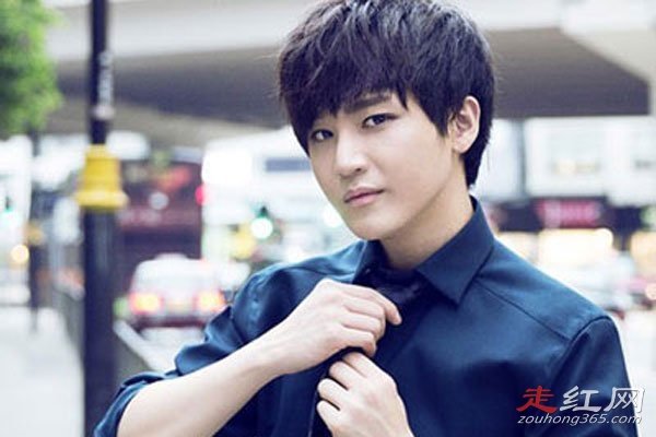 �������������ô���� ��˭���̣�������ǰŮ���������