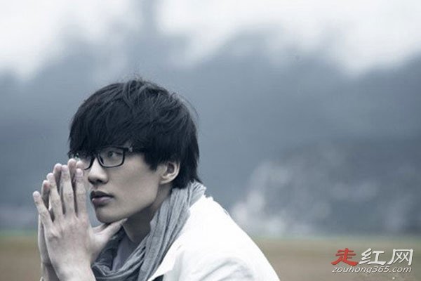 ����Ů�������ӱ��ô�ߵ� �����������