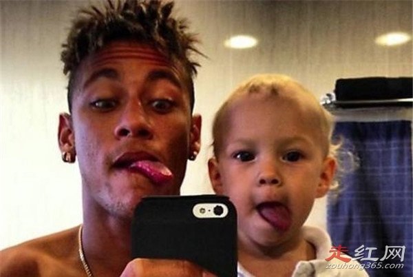 ���������ĸ����ֲ����� ʷ�����������˶�Ա