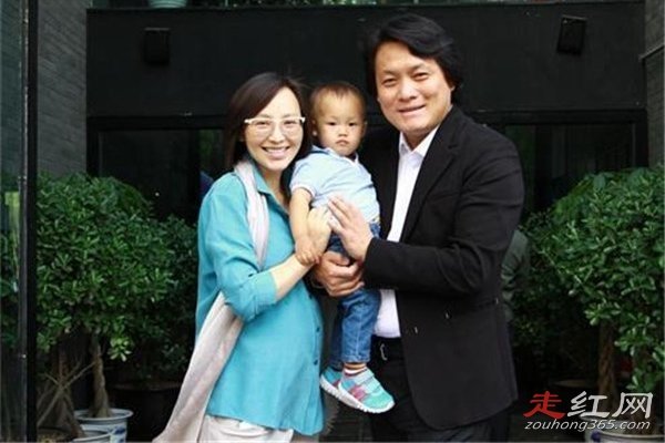 �����������Ϲ���˭ ���Ӻ�Ů����Ƭ