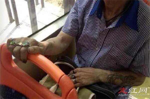 Ī�ڵ����ϼ�� ����ʱ�ж�����
