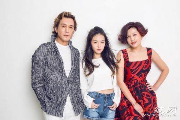 ��ӽ�������༦�ﲻ��ͷ������� ������������