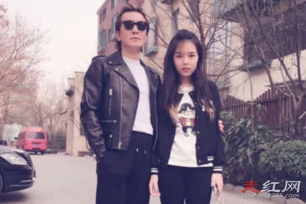 ��ӽŮ����ͼ����������ôȡ�� ���ӹ����ǻ�����