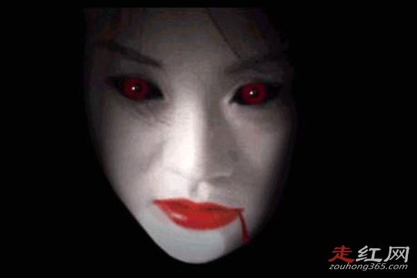 重庆最美女孩15秒吓死人怎么回事 闪现出一个吓人的鬼脸
