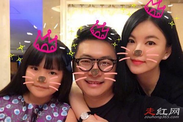 �����׾Ƶ��¼�����ʲô�� ������СʱŮ������˭