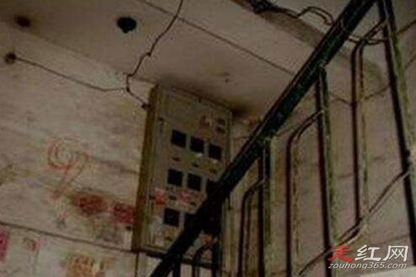 ������¥�¼���������ô���� �����侯��Ƶ�����