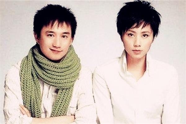 ����Ӣ�ͻ���֮�䵱�굽�׷�����ʲô ����ʲô��ϵ