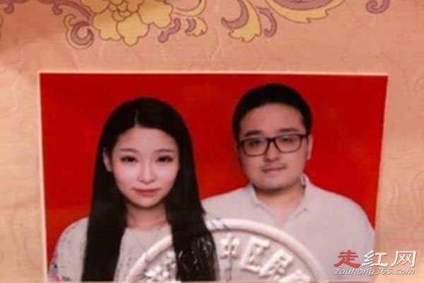 ЦЦѼ�����¼�ʼĩ ����Ů����С����˭