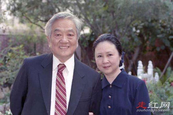 ����С����λʷ�ع� ��ƽ���������������氮��