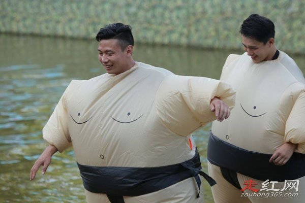 ҡ��Ц����С�������������� ��˭���ݵ�