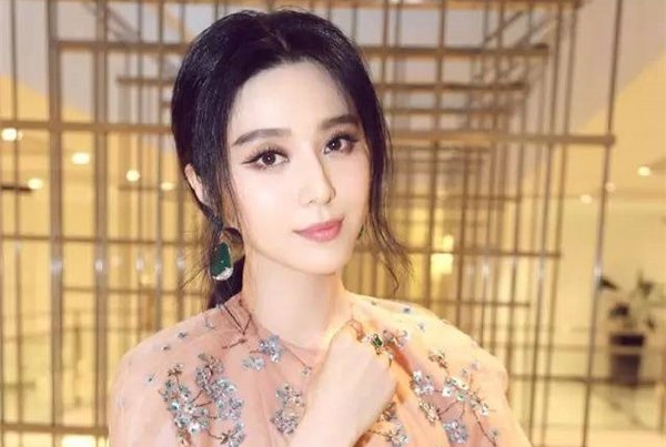 ��������������Ͻ������ ��Ϊ�����Ѿͷ���