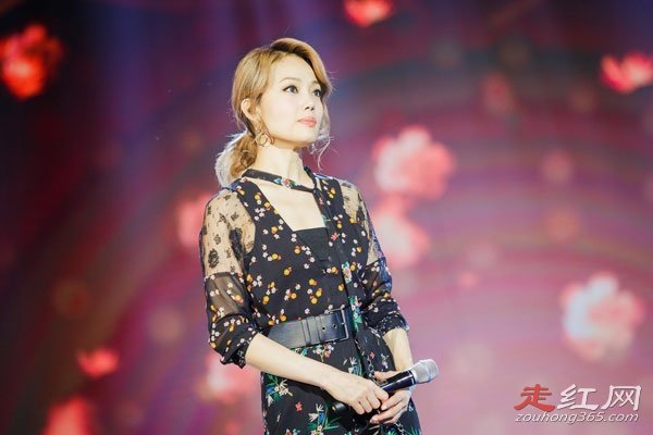 ����������û�� �����ܳɵ�Ů������