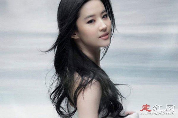 刘亦菲透视装露点照是怎么回事 和宋承宪分手后很少有新恋情