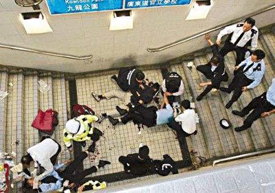 ���ħ���첽��ǹ�������� �Ѿ���ץ���鰸