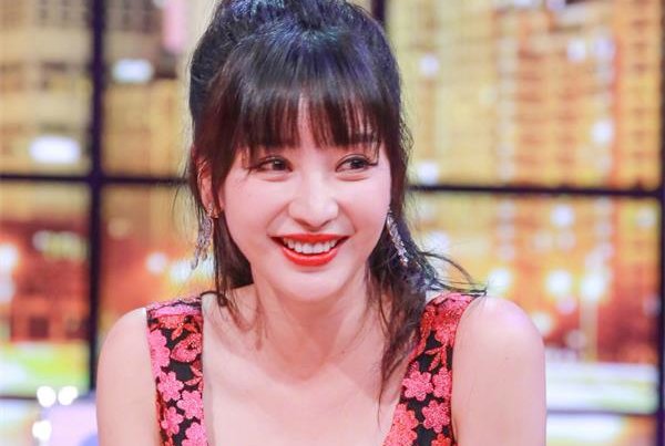 ����ǰ������˭ѽ ��ô�Ըв�ȱ�еİ�