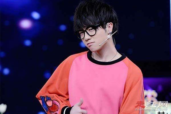 ������������� ���ױ���ȷʵ����Ǯ