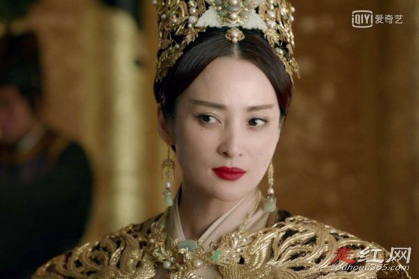 �����ں�˭�����ر��� ����ٳͬ����ĸ��